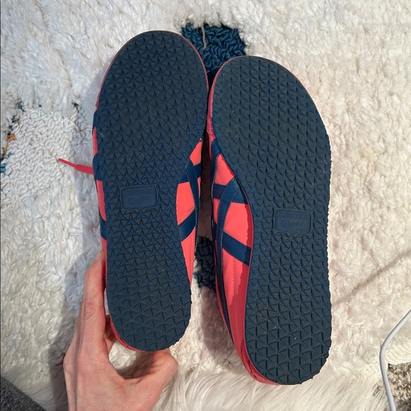 Onitsuka Tiger Mexico 66 Shoes in Pink Cameo. - Picture 7 of 8